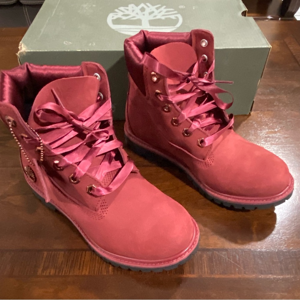 Timberland Womens 6" Premium Waterproof Boot A1SC7 Burgundy Nubuck size 6.5